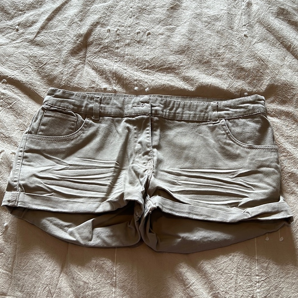 Khaki Low Rise Shorts